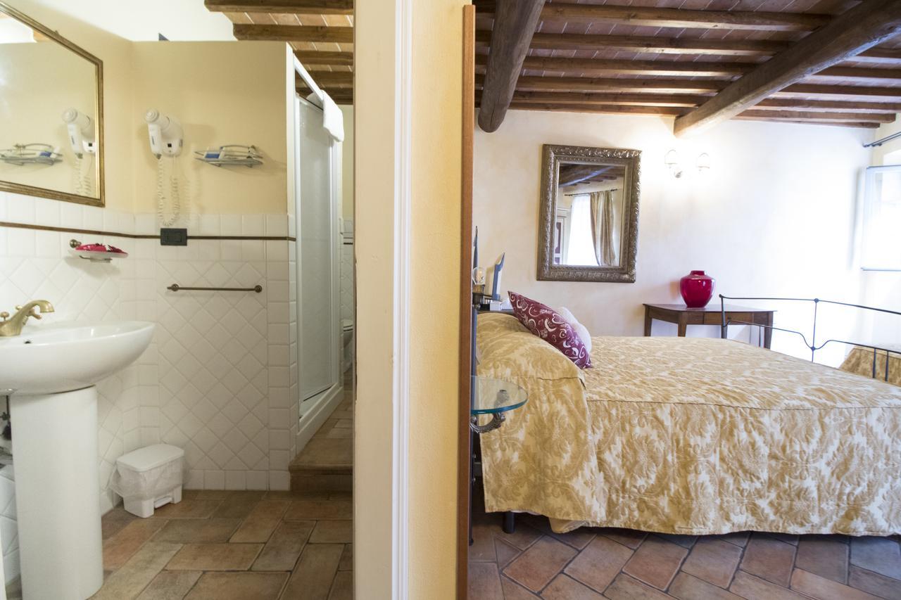 Baldovino Di Monte Bed and Breakfast Monte San Savino Εξωτερικό φωτογραφία