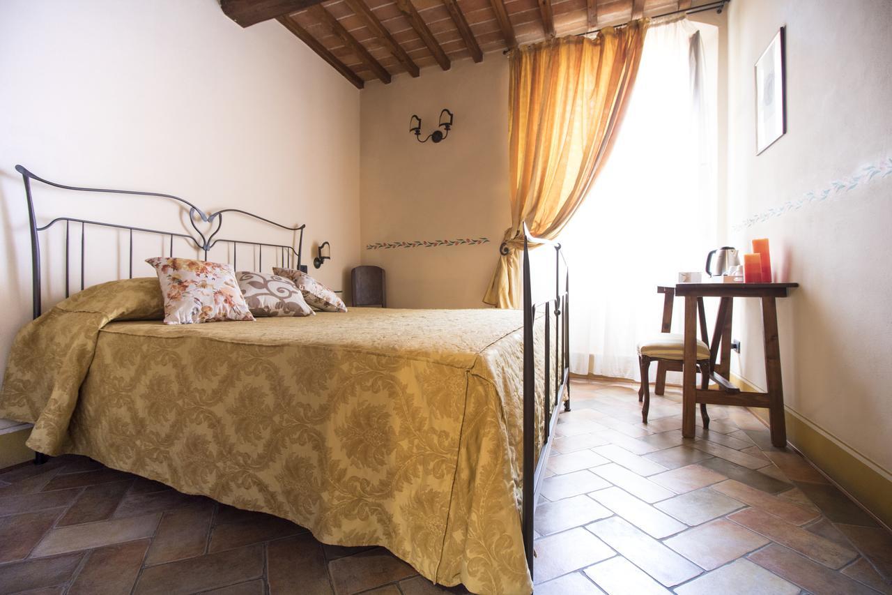 Baldovino Di Monte Bed and Breakfast Monte San Savino Εξωτερικό φωτογραφία