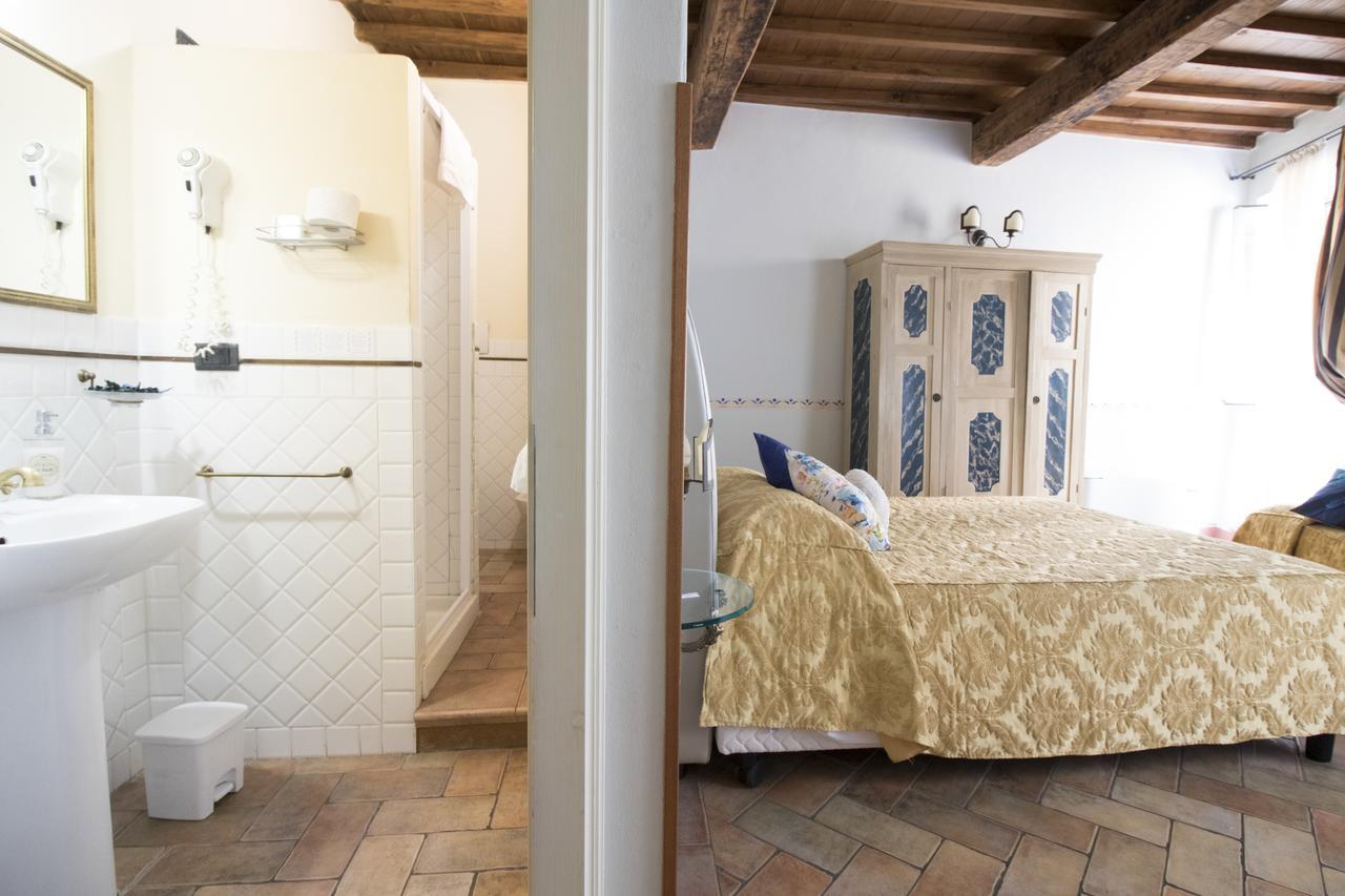 Baldovino Di Monte Bed and Breakfast Monte San Savino Εξωτερικό φωτογραφία