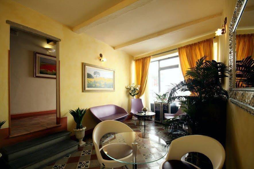 Baldovino Di Monte Bed and Breakfast Monte San Savino Εξωτερικό φωτογραφία
