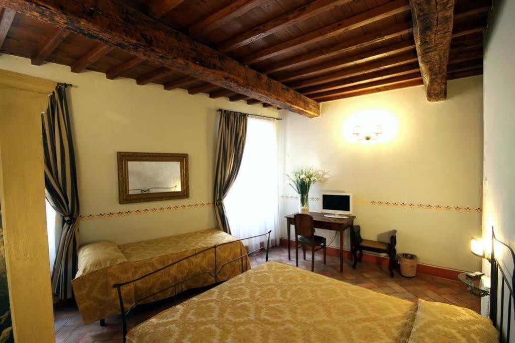 Baldovino Di Monte Bed and Breakfast Monte San Savino Εξωτερικό φωτογραφία